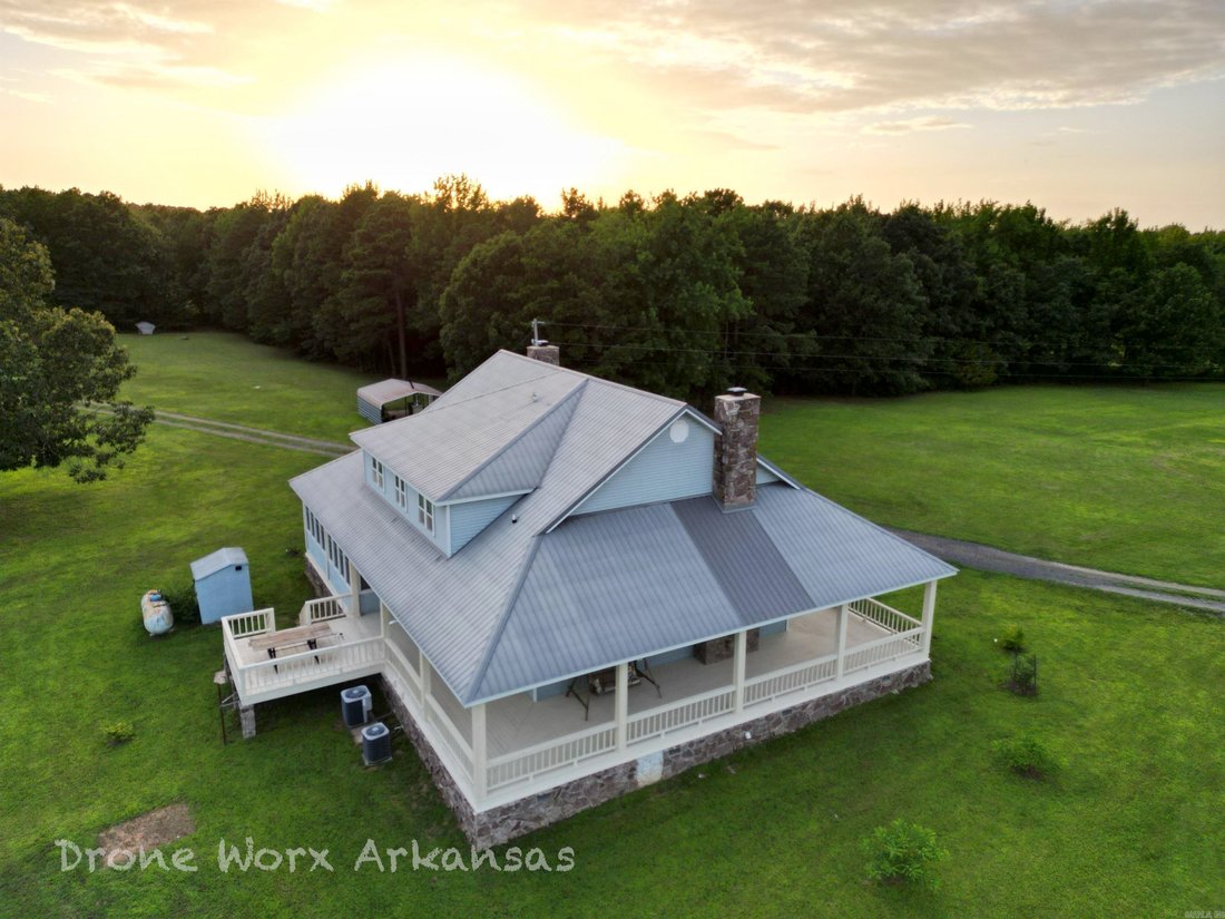 House in Marshall, Arkansas, United States 1 - 18508416