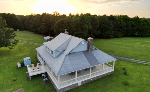 House in Marshall, Arkansas, United States 1