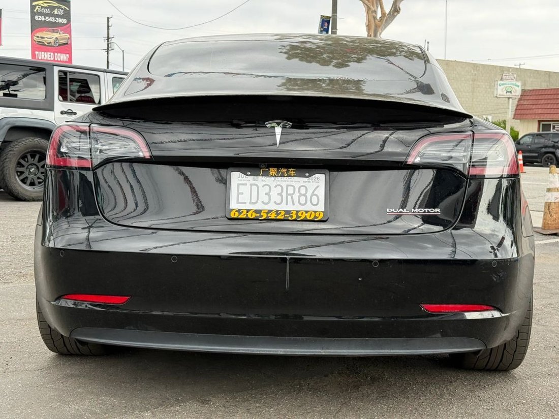 Sedan in El Monte, CA, United States 5 - 16655566