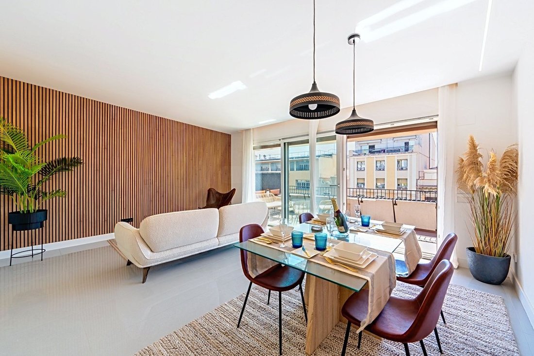 Penthouse in Eixample, Barcelona, Spain 2 - 18343342