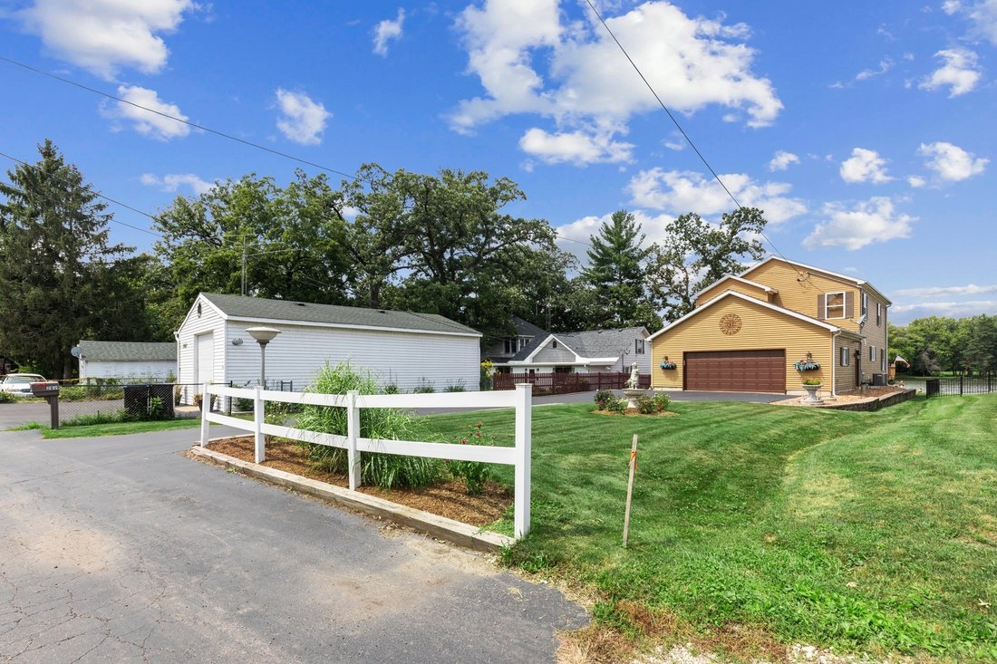 House in Johnsburg, Illinois, United States 4 - 18515128