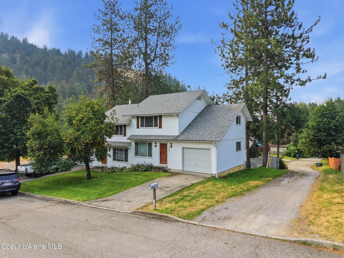 Coeur d'Alene, Idaho, United States 3 - 18510775