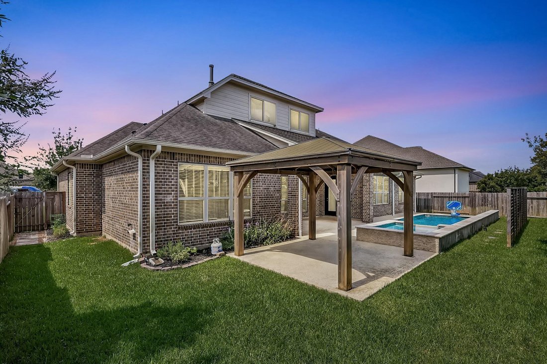 House in Fulshear, Texas, United States 2 - 18366633