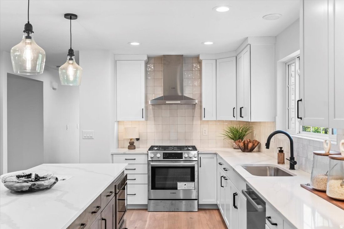 House in Layton, Utah, United States 5 - 18510906