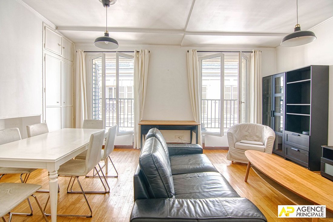 Apartment in Domaine National du Château, Versailles, France 1 - 18511726