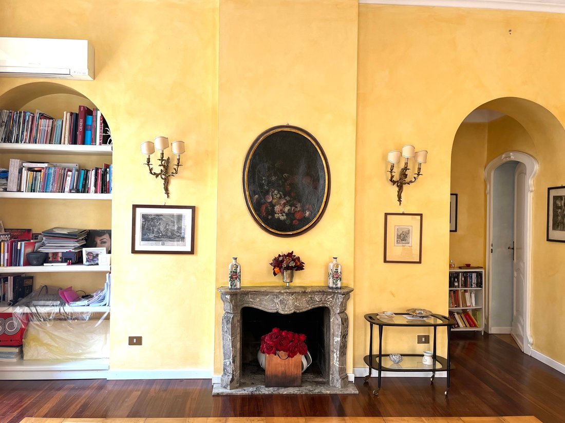 Apartment in Historic Center, Como, Lombardy 3 - 18516672