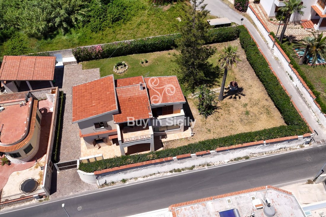 Villa in Fontane Bianche, Sicily, Italy 5 - 18508096