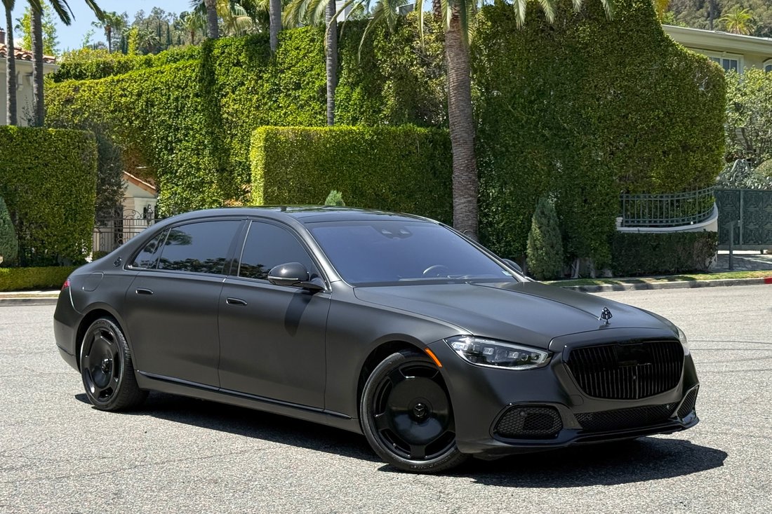 Sedan in West Hollywood, CA, United States 3 - 18508134