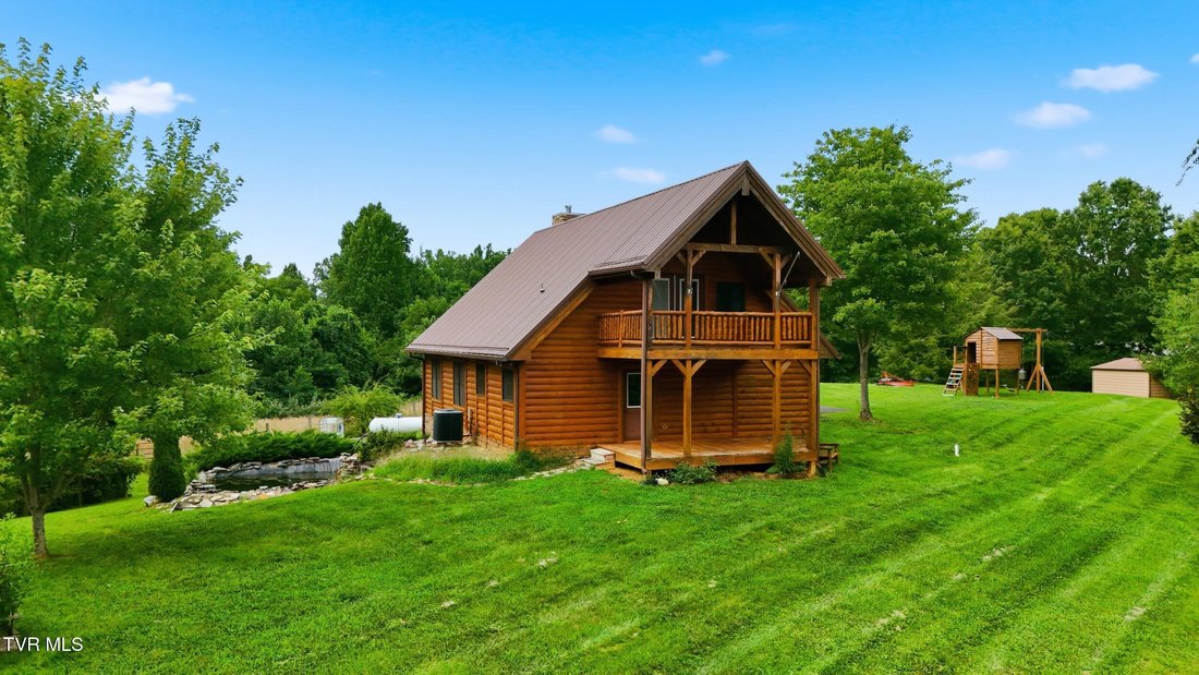 House in Meadowview, Virginia, United States 2 - 18521075