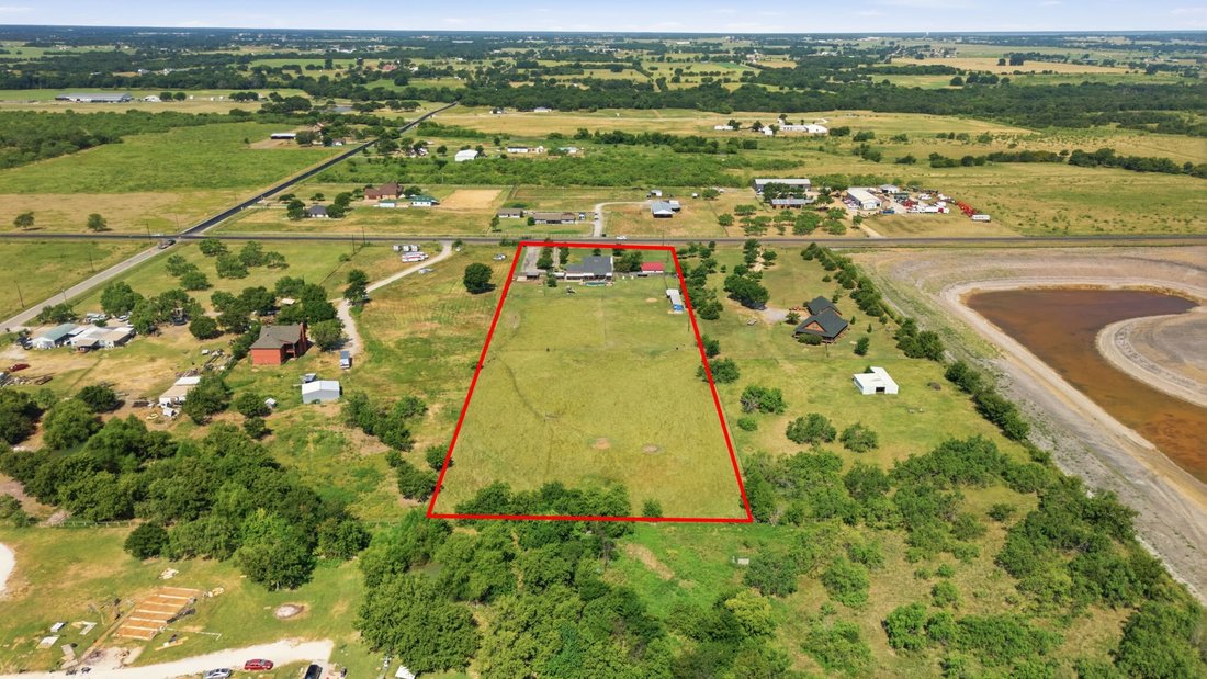 House in Pilot Point, Texas, United States 4 - 18516705