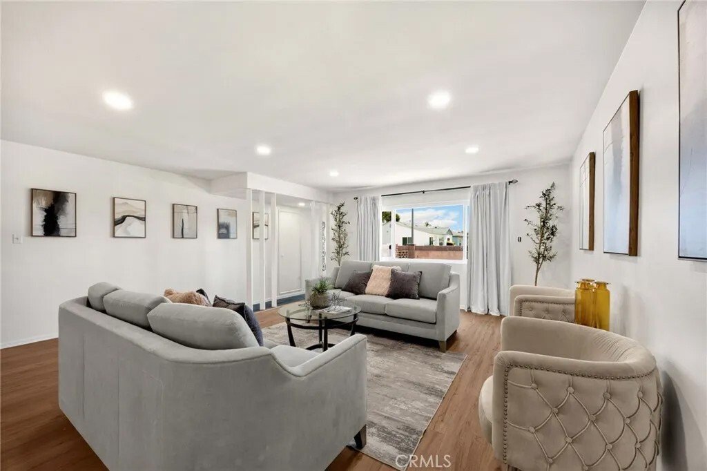 House in Downey, California, United States 3 - 18142243