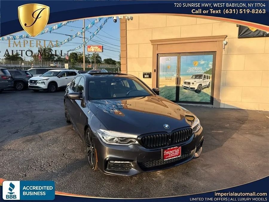 Sedan in West Babylon, NY, United States 1 - 18517810