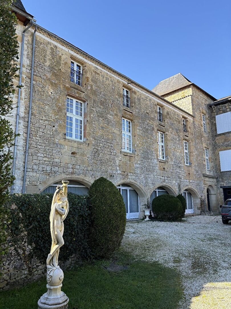 Chateau in Sainte-Orse, Nouvelle-Aquitaine, France 2 - 18517949
