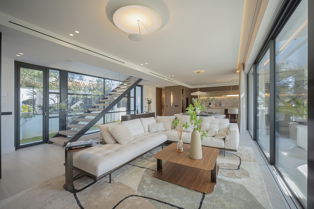Villa in Marbella, Andalusia, Spain 4 - 18520332