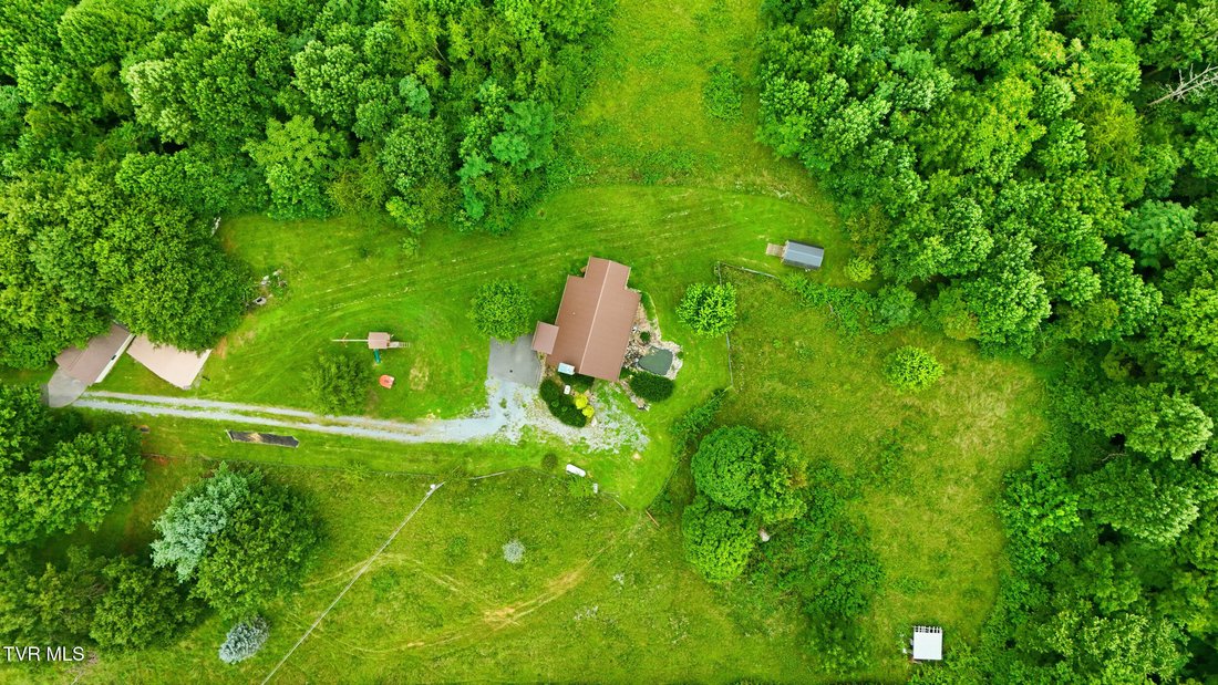 House in Meadowview, Virginia, United States 4 - 18521075
