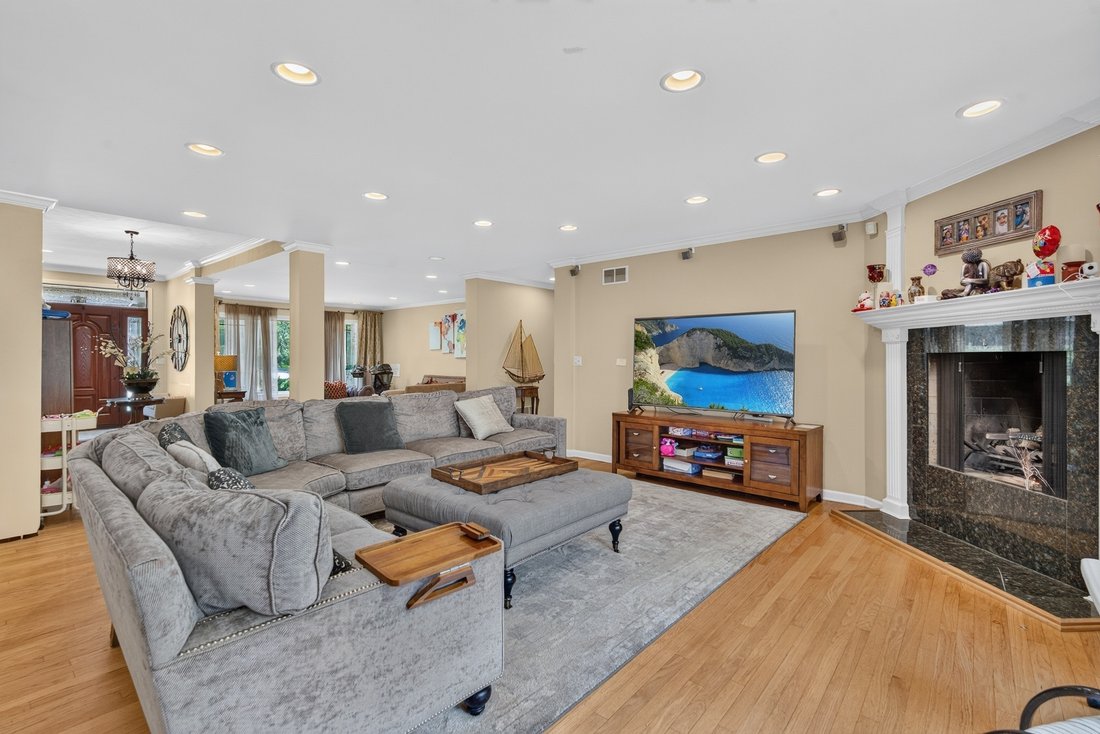 House in Lake Bluff, Illinois, United States 4 - 18521184