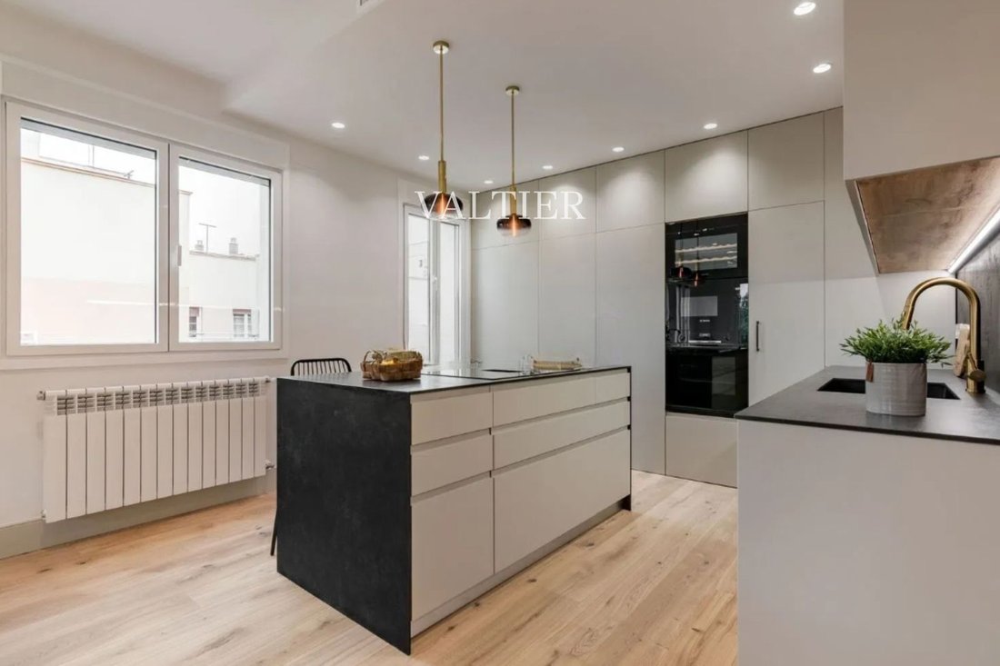 Apartment in Chamberi, Madrid, Spain 4 - 18517296