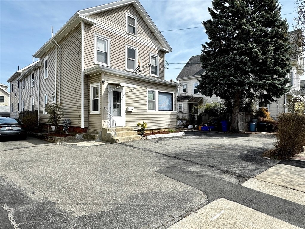 House in Malden, Massachusetts, United States 2 - 18520270