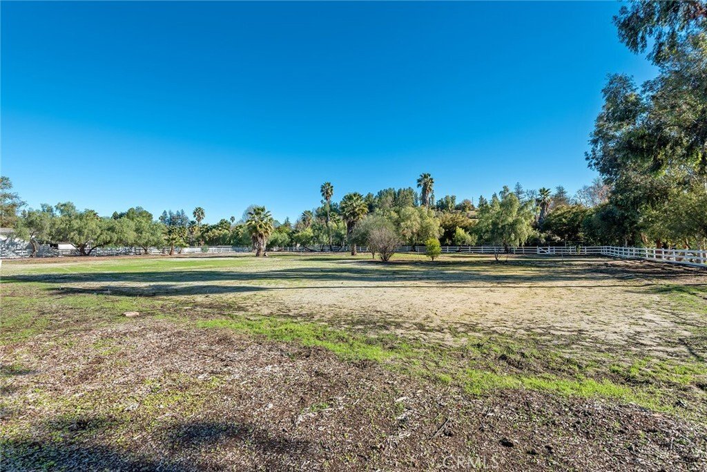 Land in Hidden Hills, California, United States 1 - 17829038