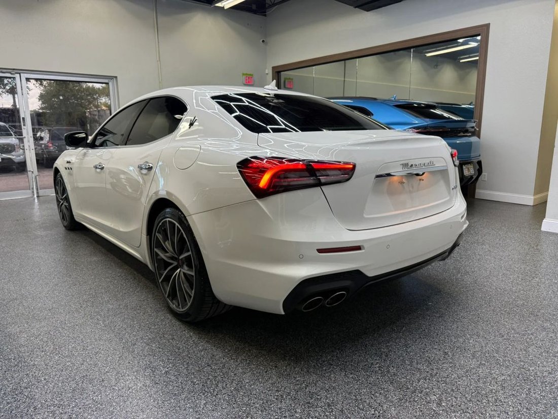 Sedan in Orlando, FL, United States 4 - 18519503