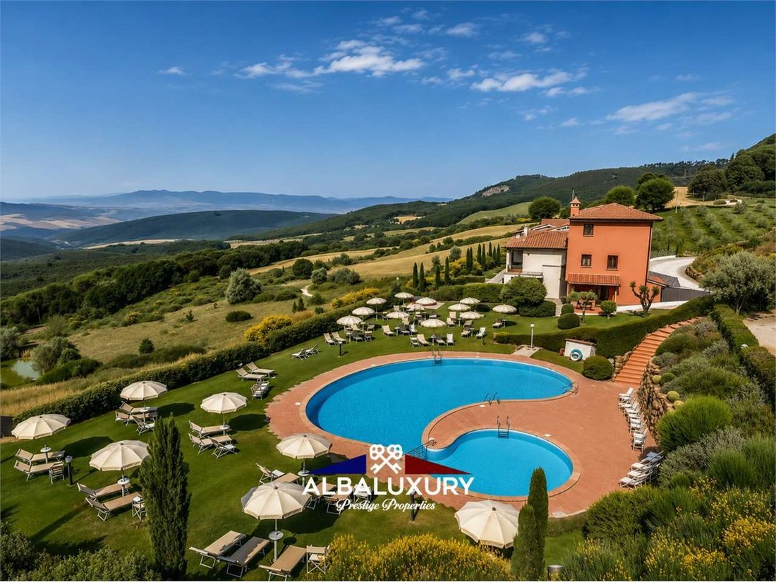 Villa in San Gimignano, Tuscany, Italy 1 - 16726198