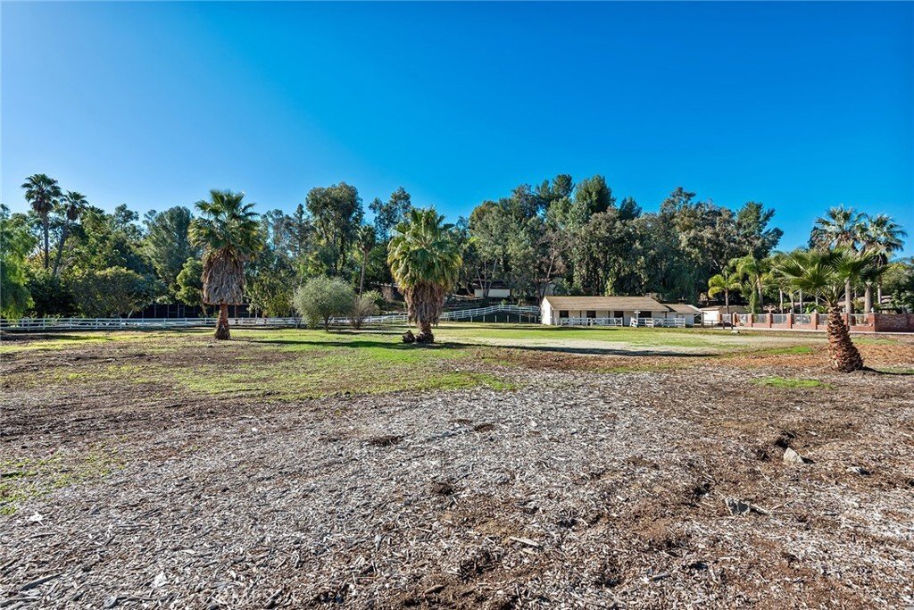 Land in Hidden Hills, California, United States 5 - 17829038