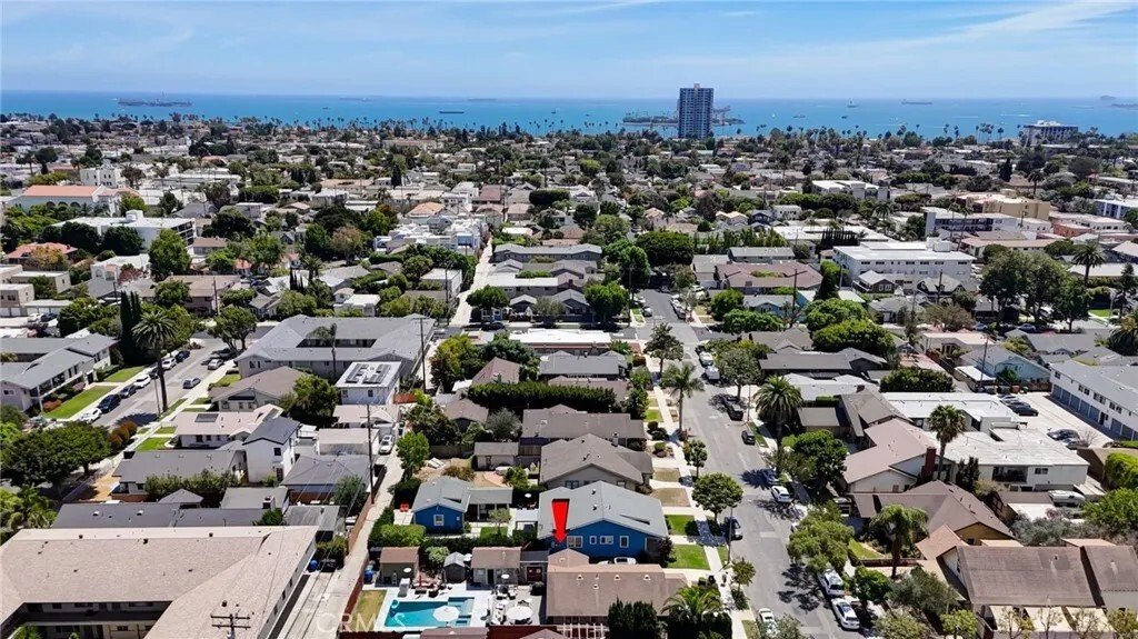 House in Signal Hill, California, United States 4 - 18517406
