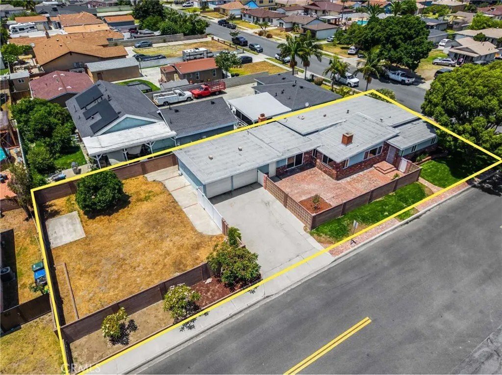 House in Downey, California, United States 1 - 18142243