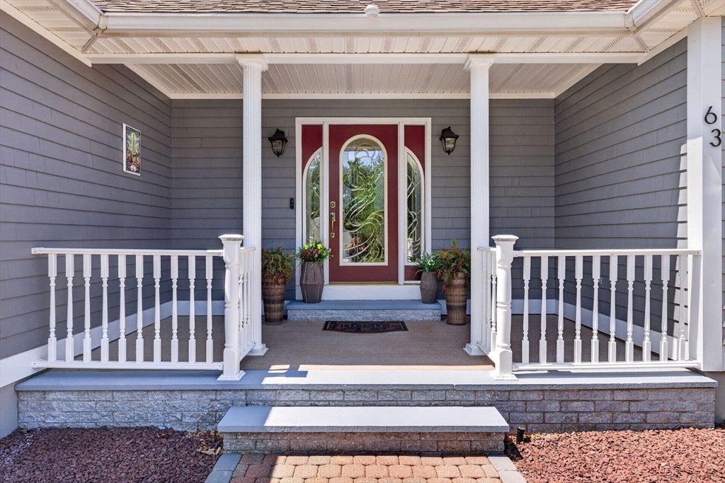 House in Acushnet, Massachusetts, United States 4 - 18518906