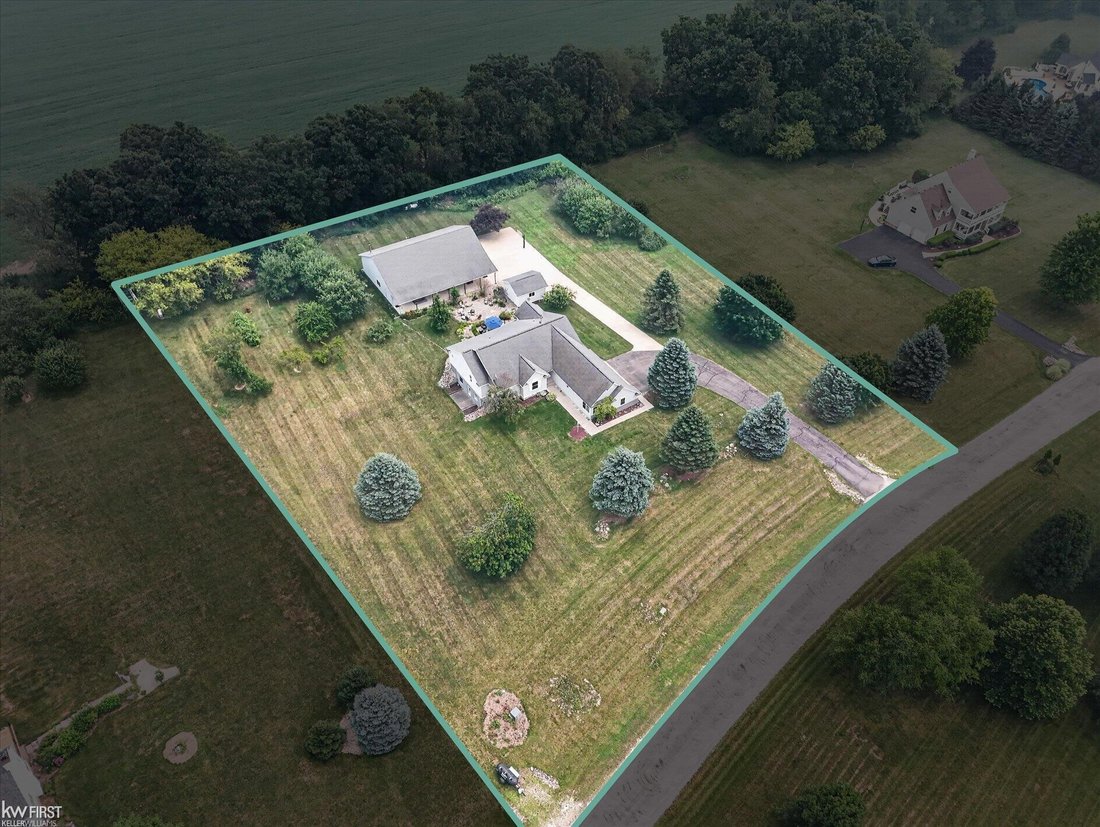 House in Howell, Michigan, United States 5 - 18517367