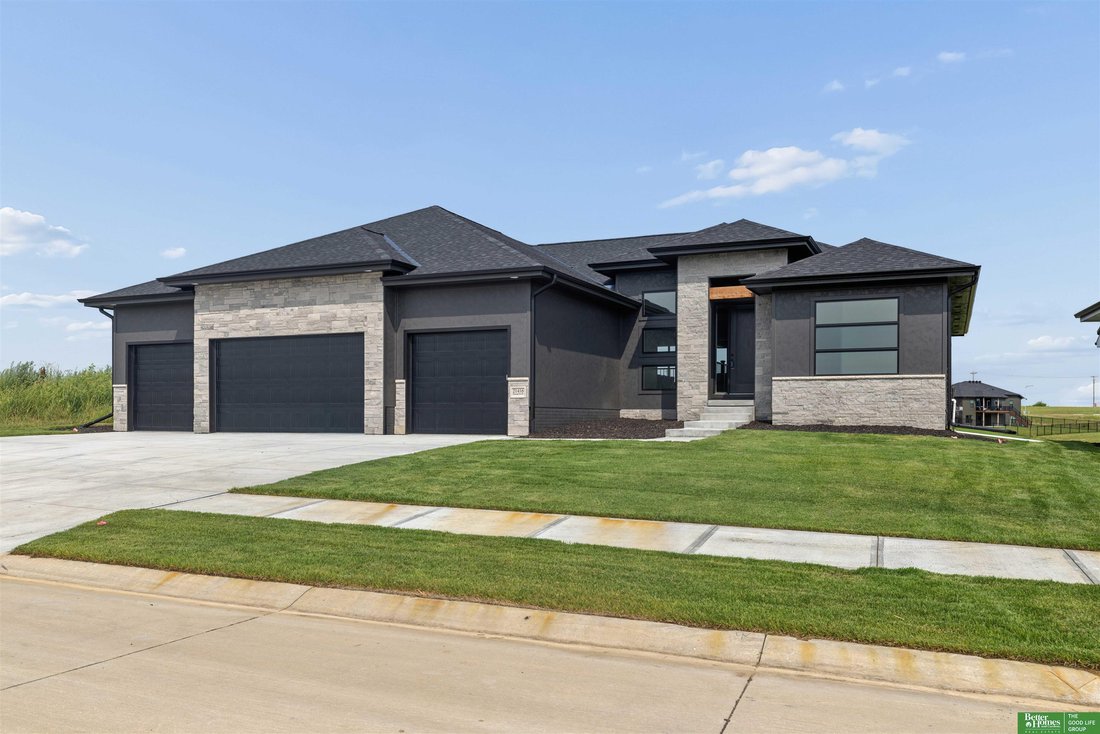 House in Omaha, Nebraska, United States 2 - 18212660
