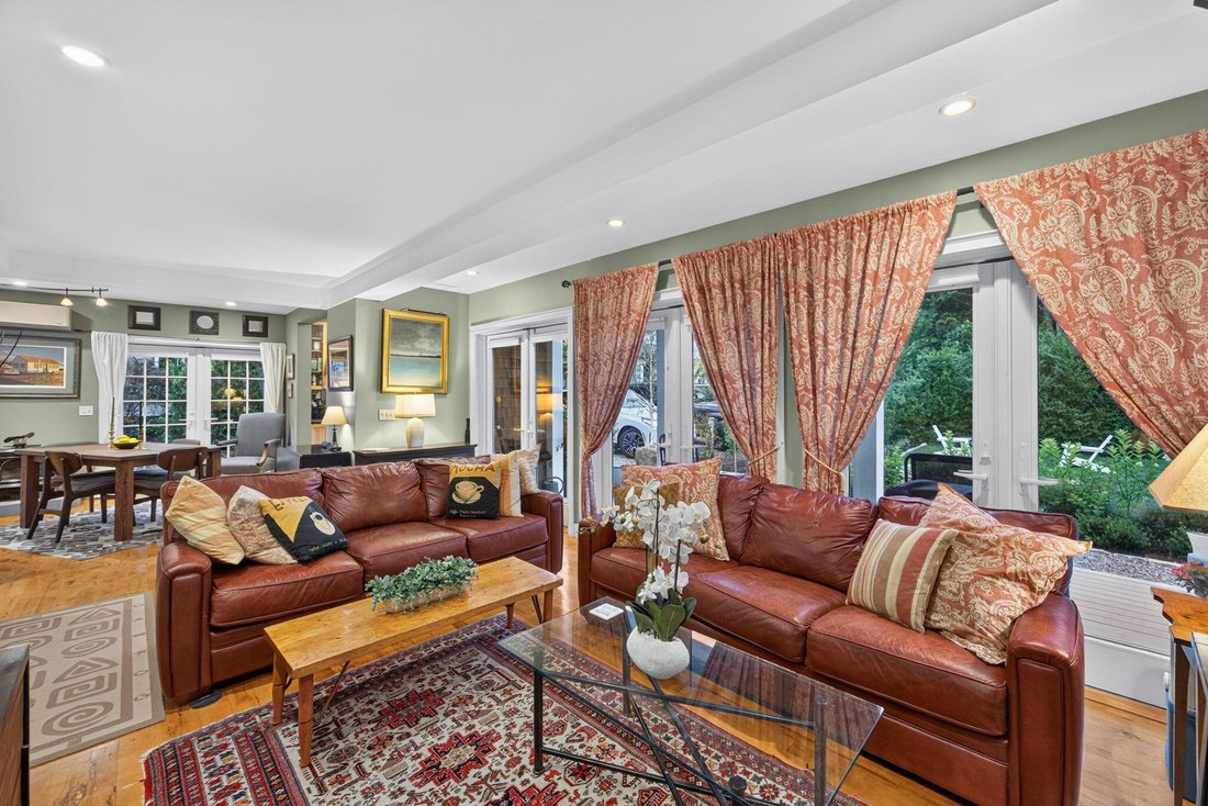 Condo in Provincetown, Massachusetts, United States 1 - 18516757
