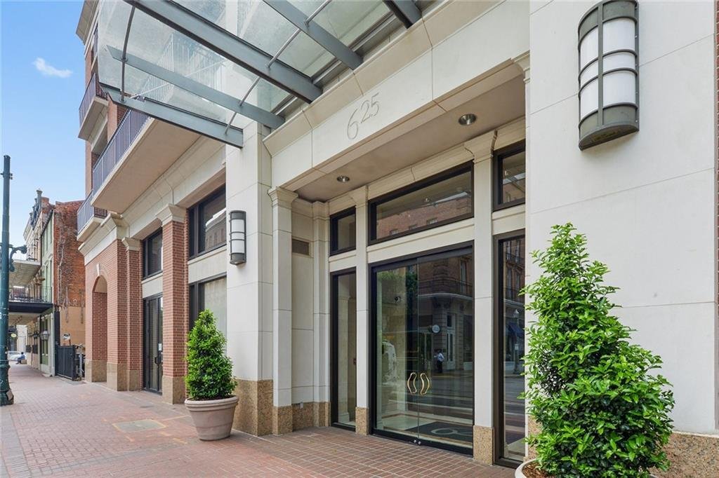 Condo in New Orleans, Louisiana, United States 3 - 18517108
