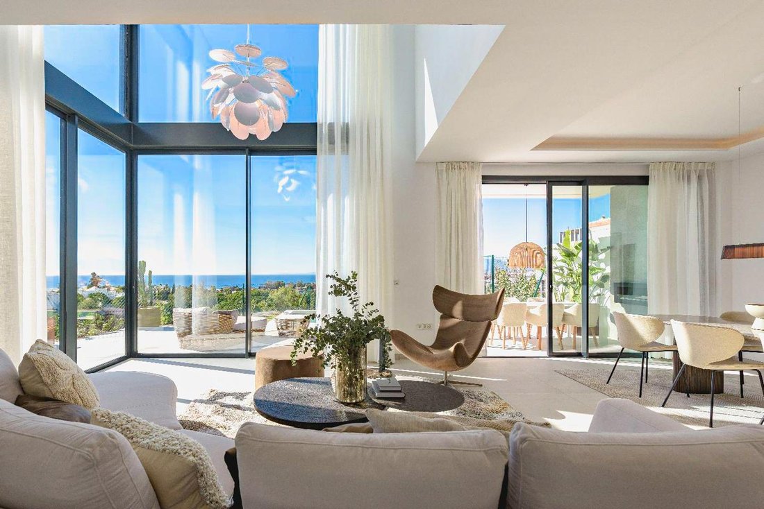 House in Rio Real, Marbella, Andalusia 4 - 18518953