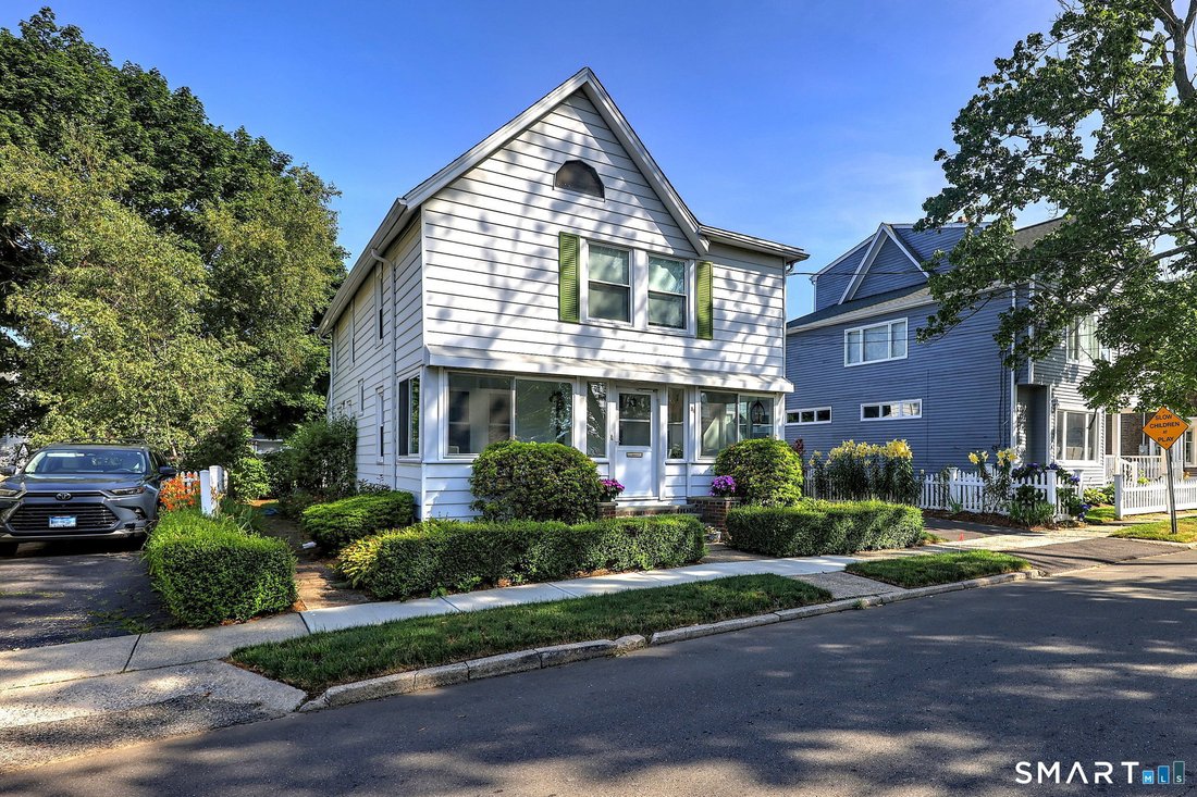 House in Milford, Connecticut, United States 2 - 18519151