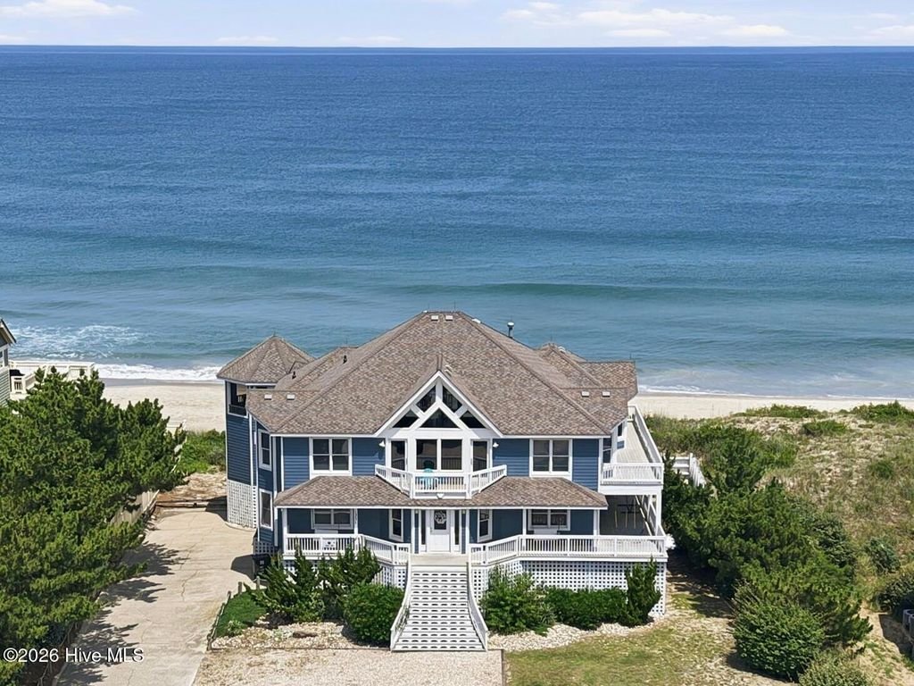 House in Corolla, North Carolina, United States 1 - 18496049