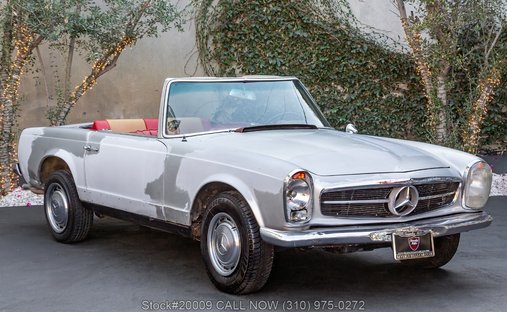 Mercedes-Benz 250SL in Los angeles, ca 1