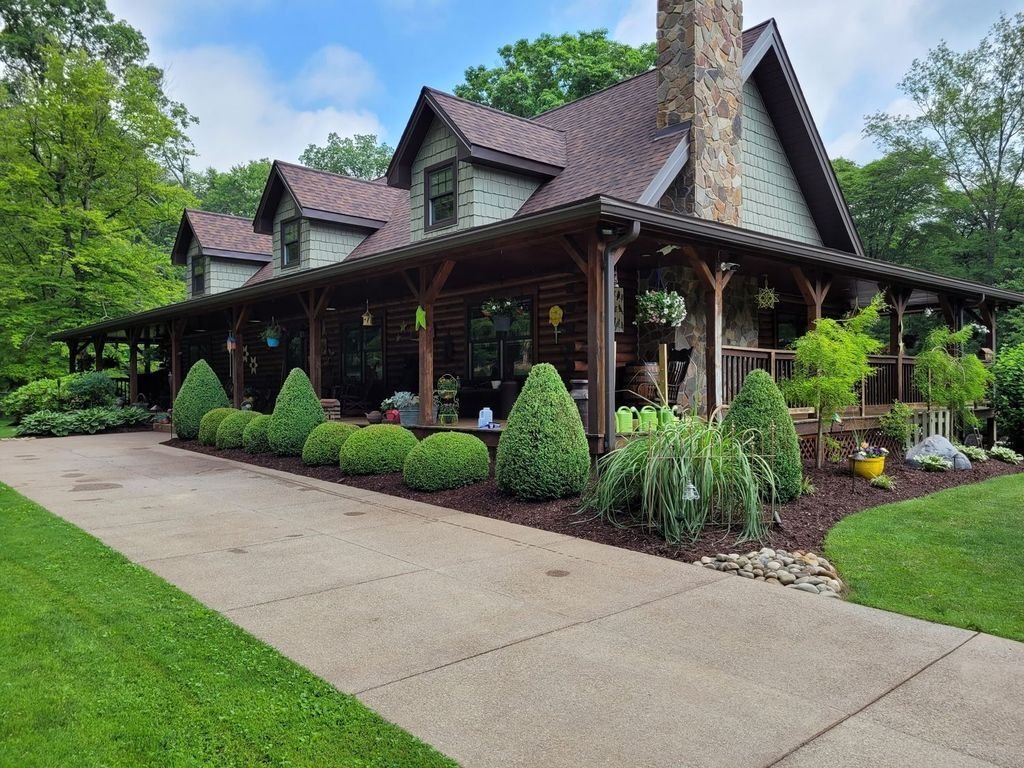 House in Emlenton, Pennsylvania, United States 1 - 18519909