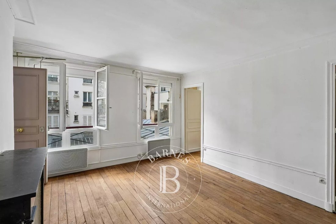 Apartment in Invalides, Paris 7e Arrondissement, Paris 2 - 18517780