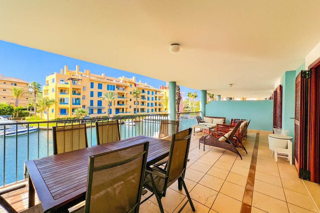 Apartment in Sotogrande, San Roque, Andalusia 2 - 18518851