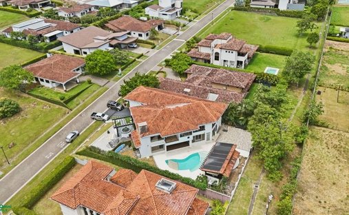 House in Guácima, Alajuela Province, Costa Rica 1