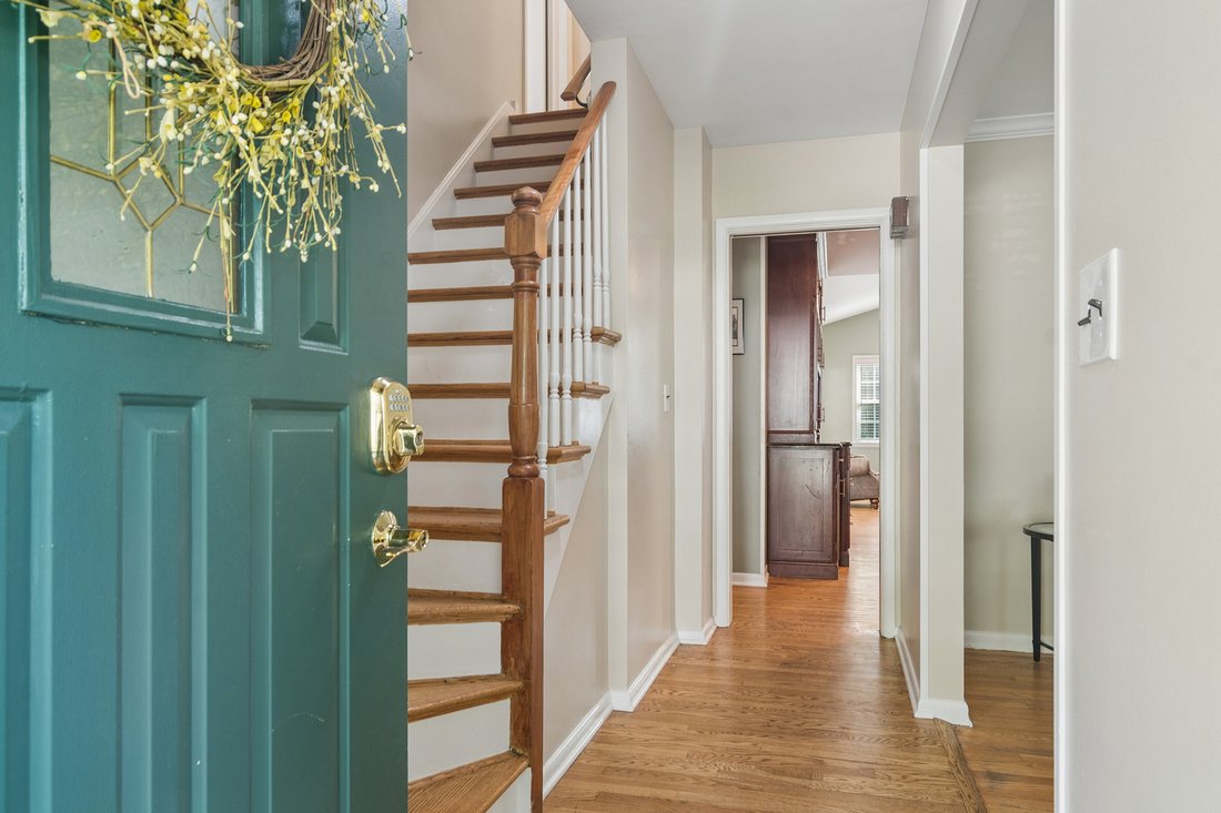 House in Arlington Heights, Illinois, United States 3 - 18518617