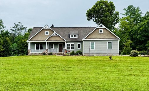 House in Hays, North Carolina, United States 1