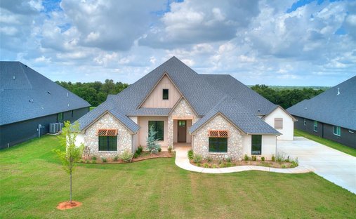 House in Blanchard, Oklahoma, United States 1