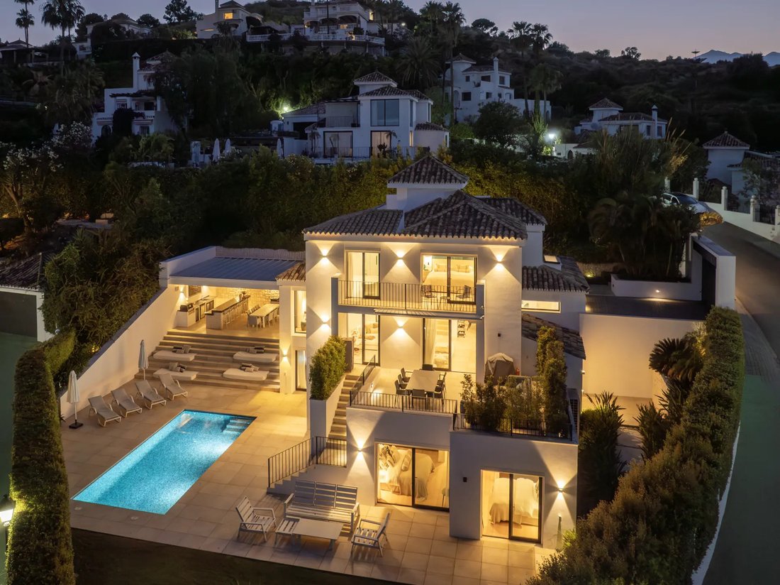 Villa a Puerto Banus, Marbella, Spagna 1 - 18518768