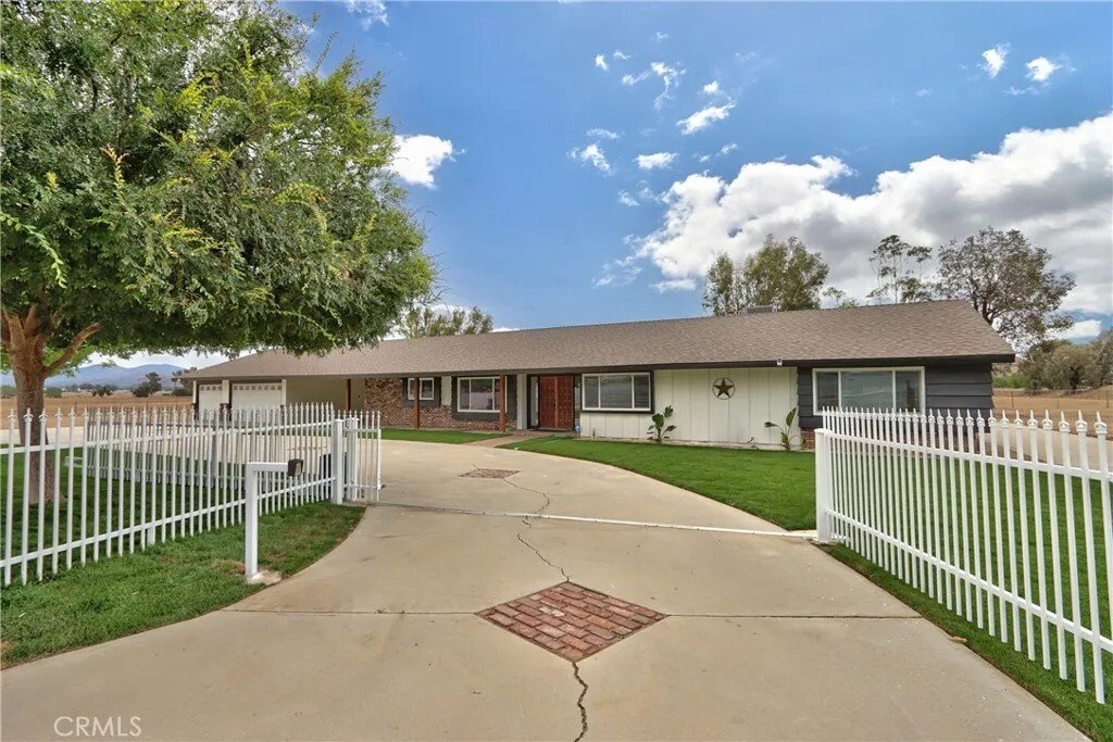 House in Hemet, California, United States 1 - 18517407