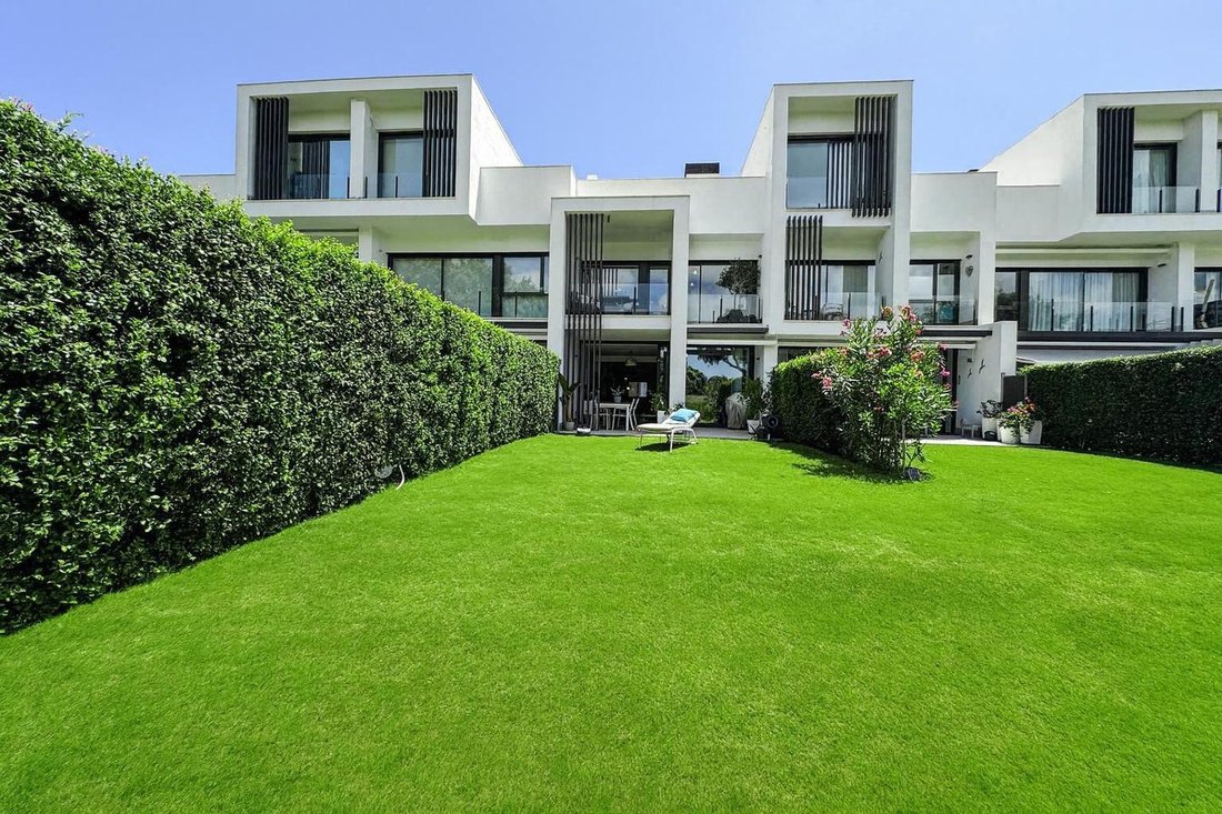 Townhouse in Sotogrande, San Roque, Andalusia 5 - 18518877