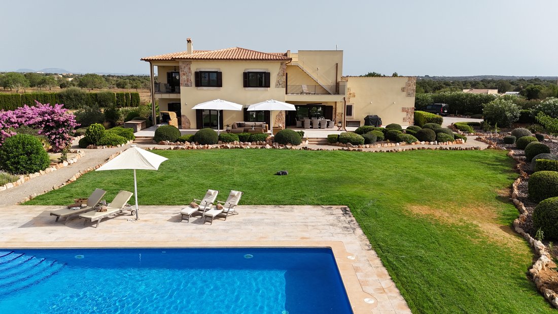 Finca in ses Salines, Balearic Islands, Spain 4 - 17281364