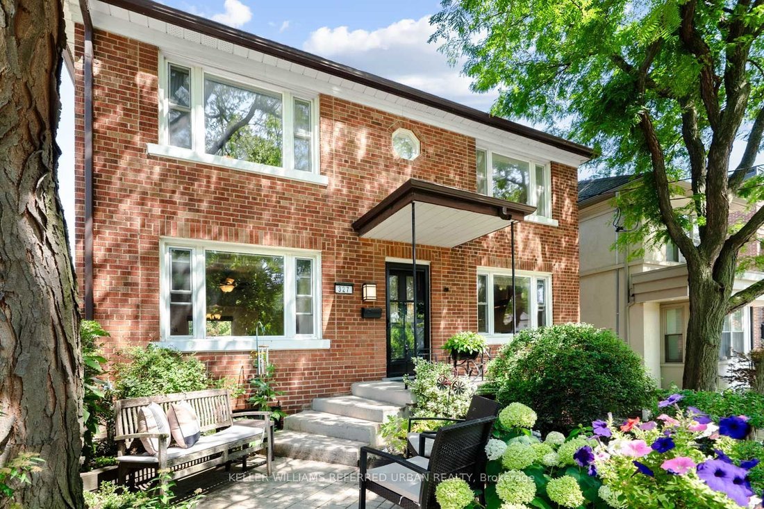 House in Toronto, Ontario, Canada 3 - 18508874
