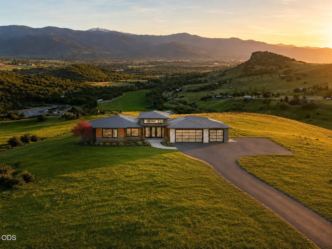House in Ashland, Oregon, United States 1 - 18520022